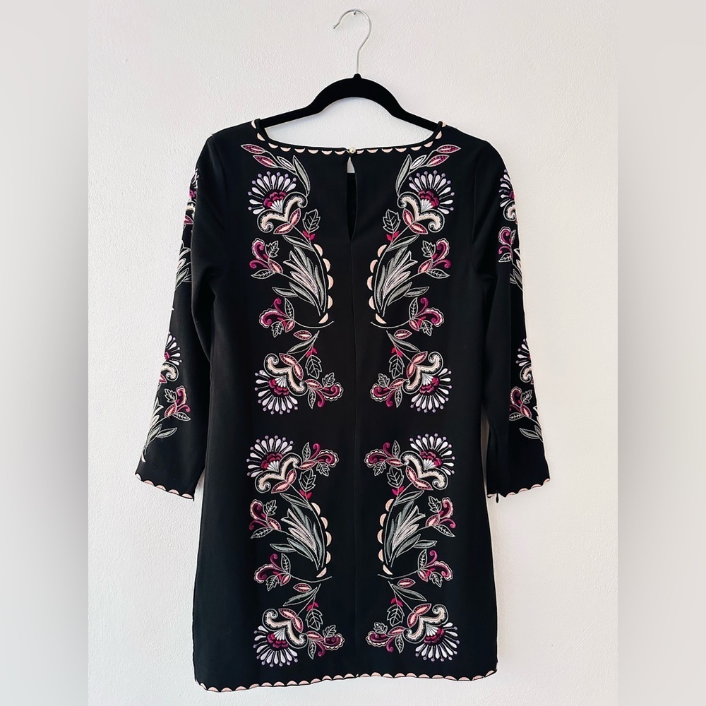 Juicy Couture Floral Embroidered Mini Dress Size 2 - Picture 4 of 10